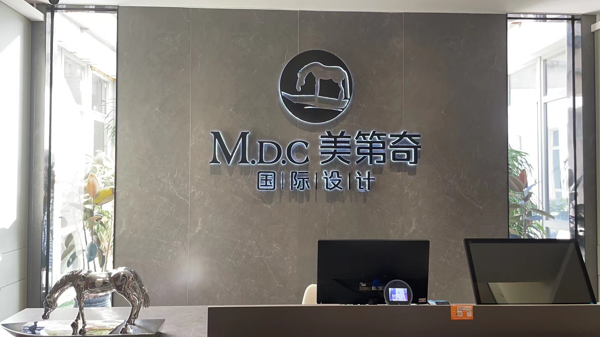 厦门美第奇装饰：服务过知名艺人、获得过红点设计大奖